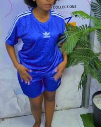 Two piece set short view 3