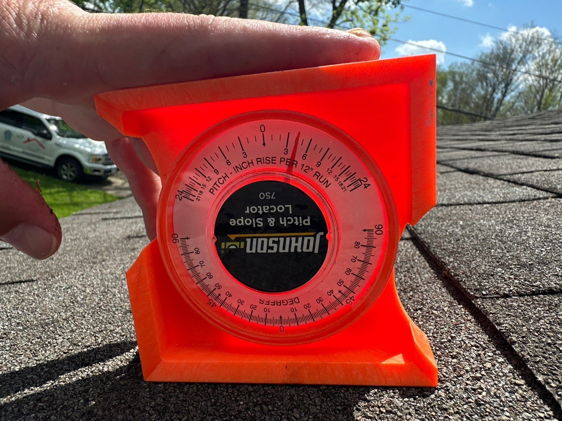 Pitch gauge on the driveway