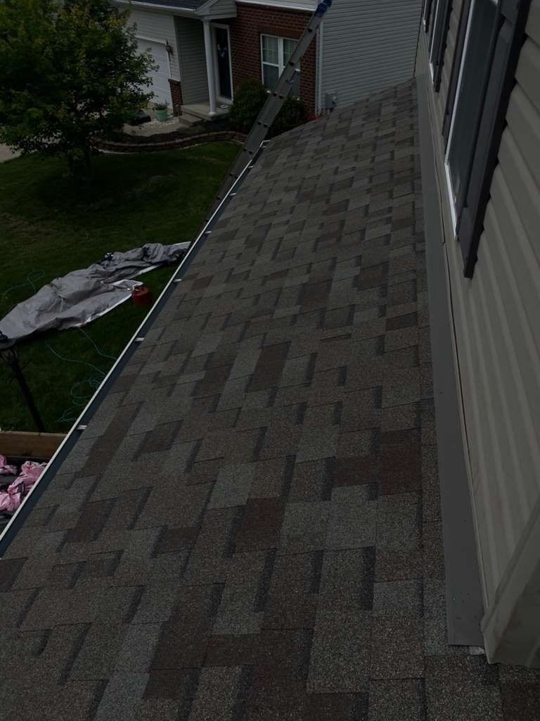 Roof over the main slope