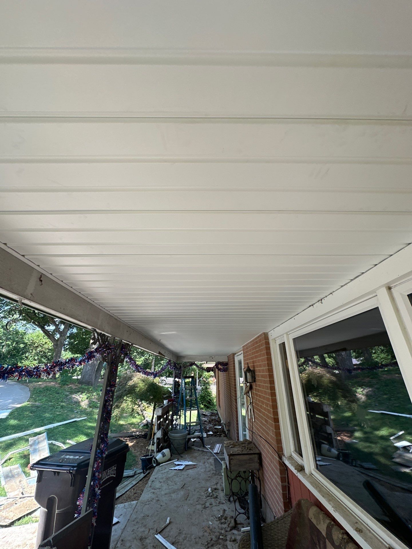 White soffit ceiling above the windows