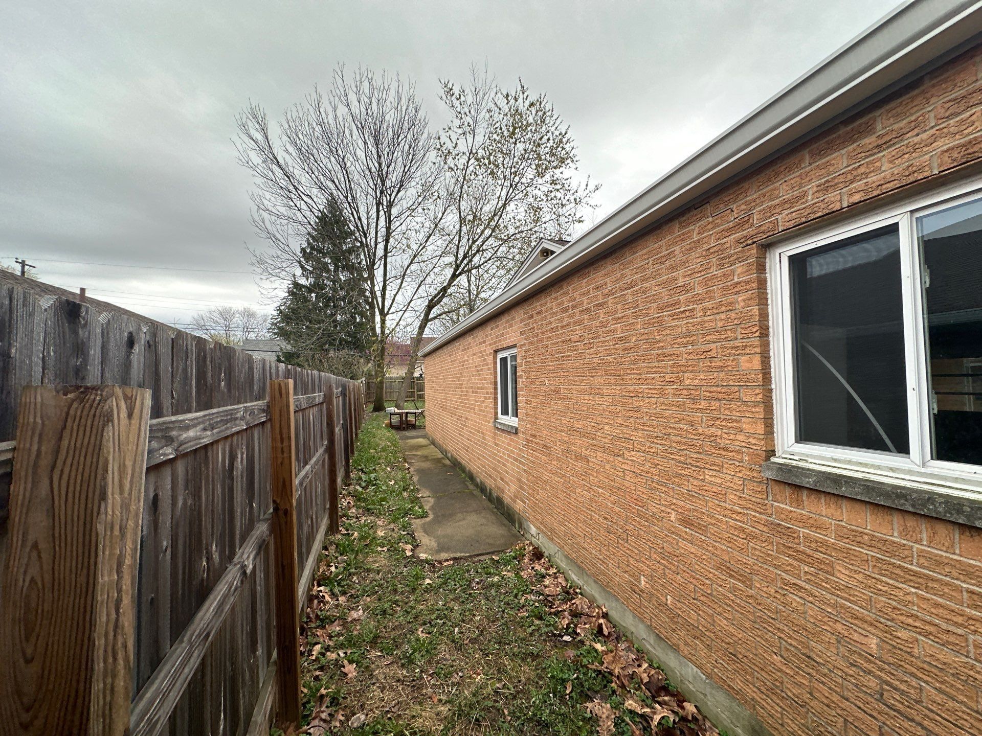 Side elevation and the roof above