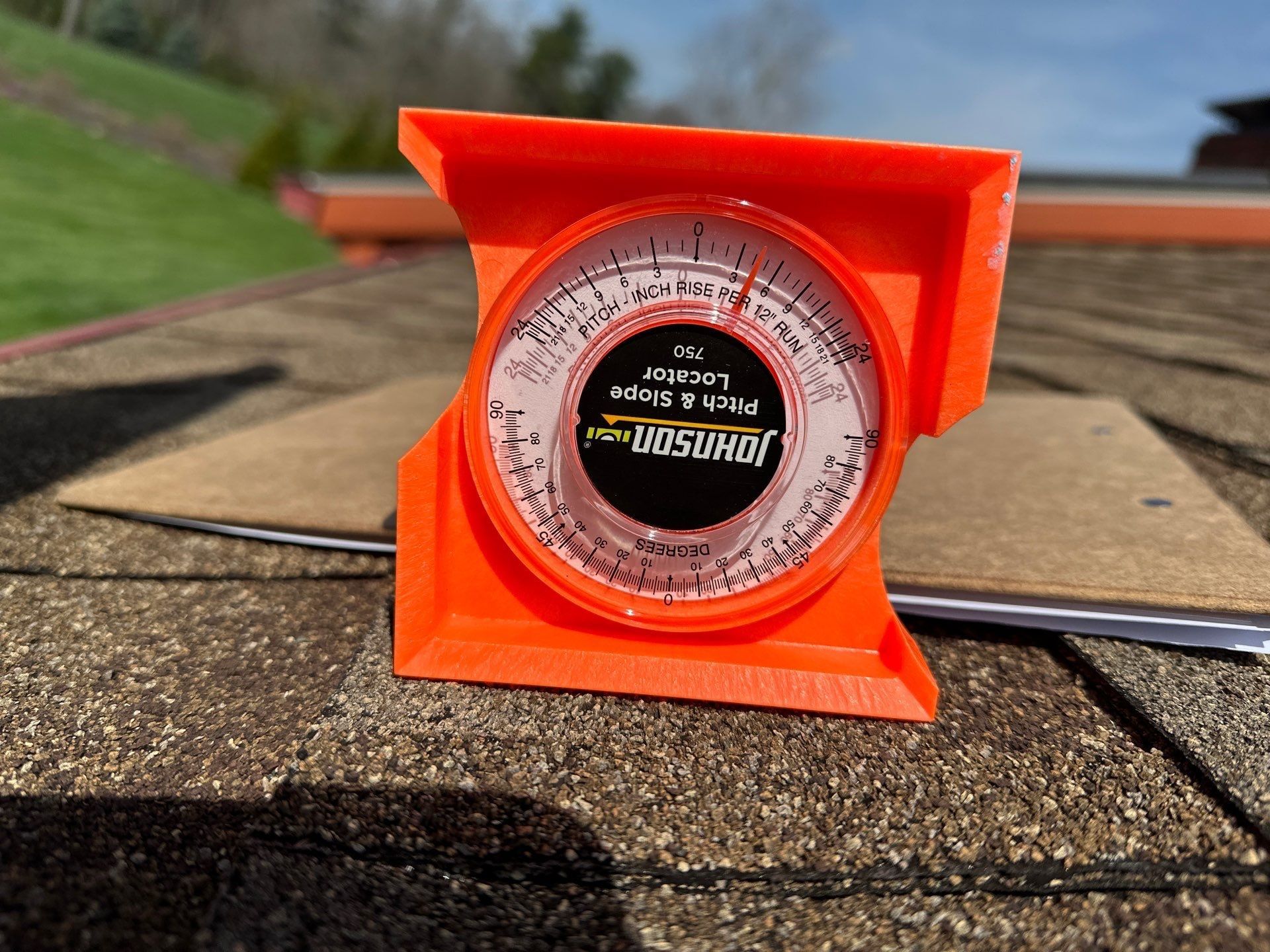 Pitch gauge on the original shingles