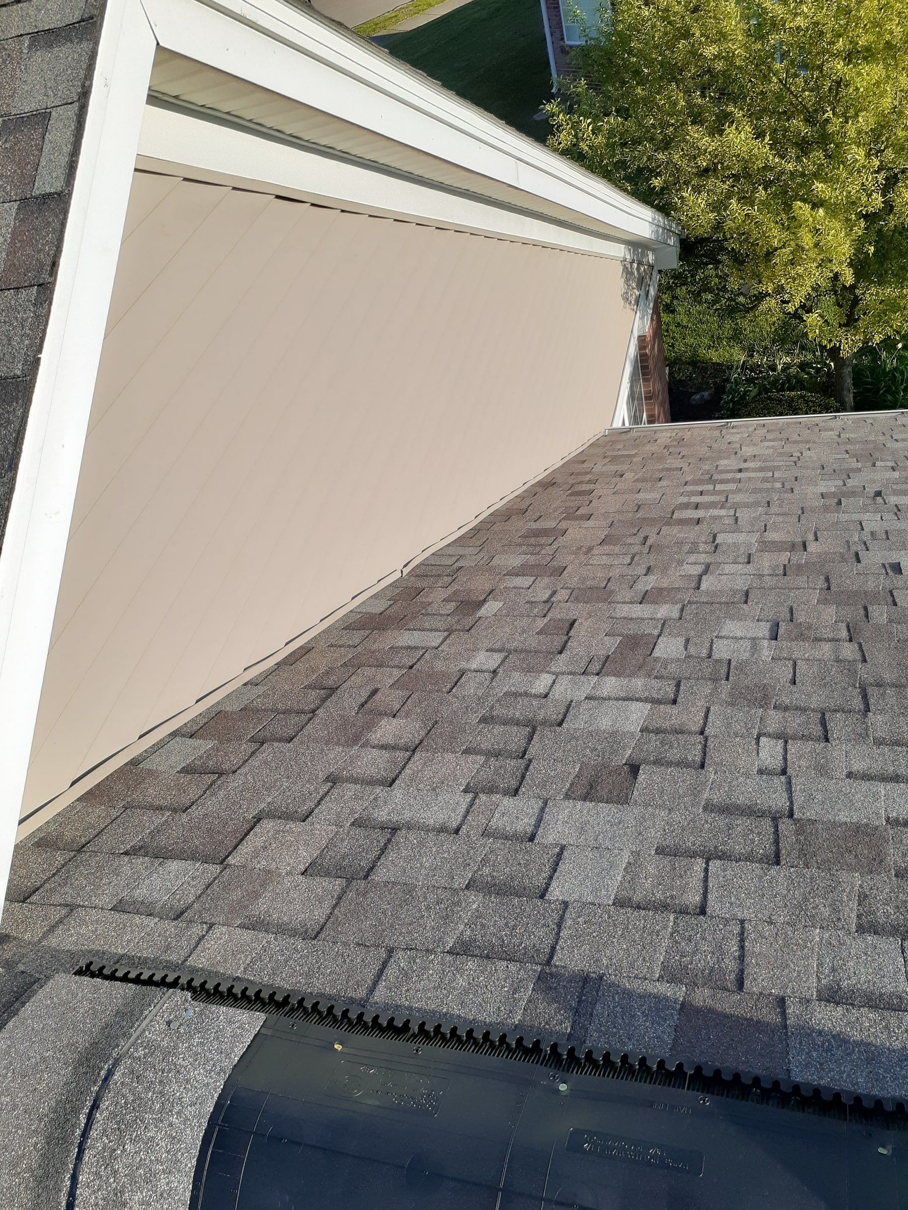 Finished slope, sided wall and hip vent