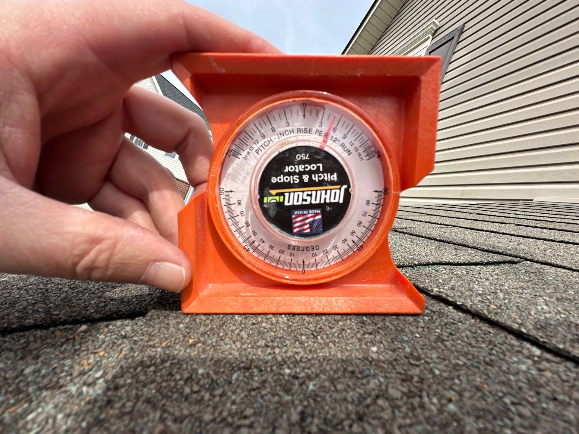 Pitch gauge set on the shingles