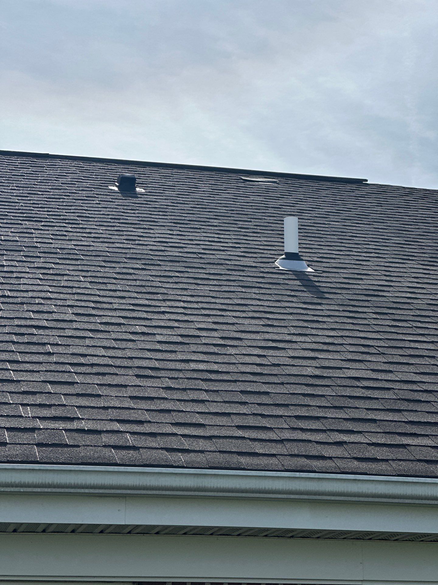 Old shingles on the roof before the replacement, Beavercreek, Ohio.