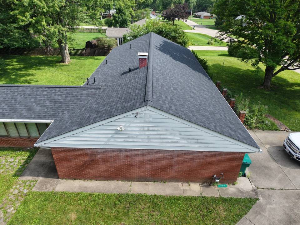 Gable end, hips and chimney from above