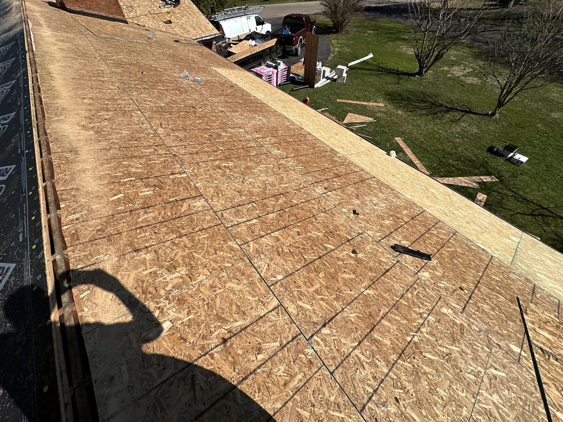 Sheathed plane and snapped chalk lines