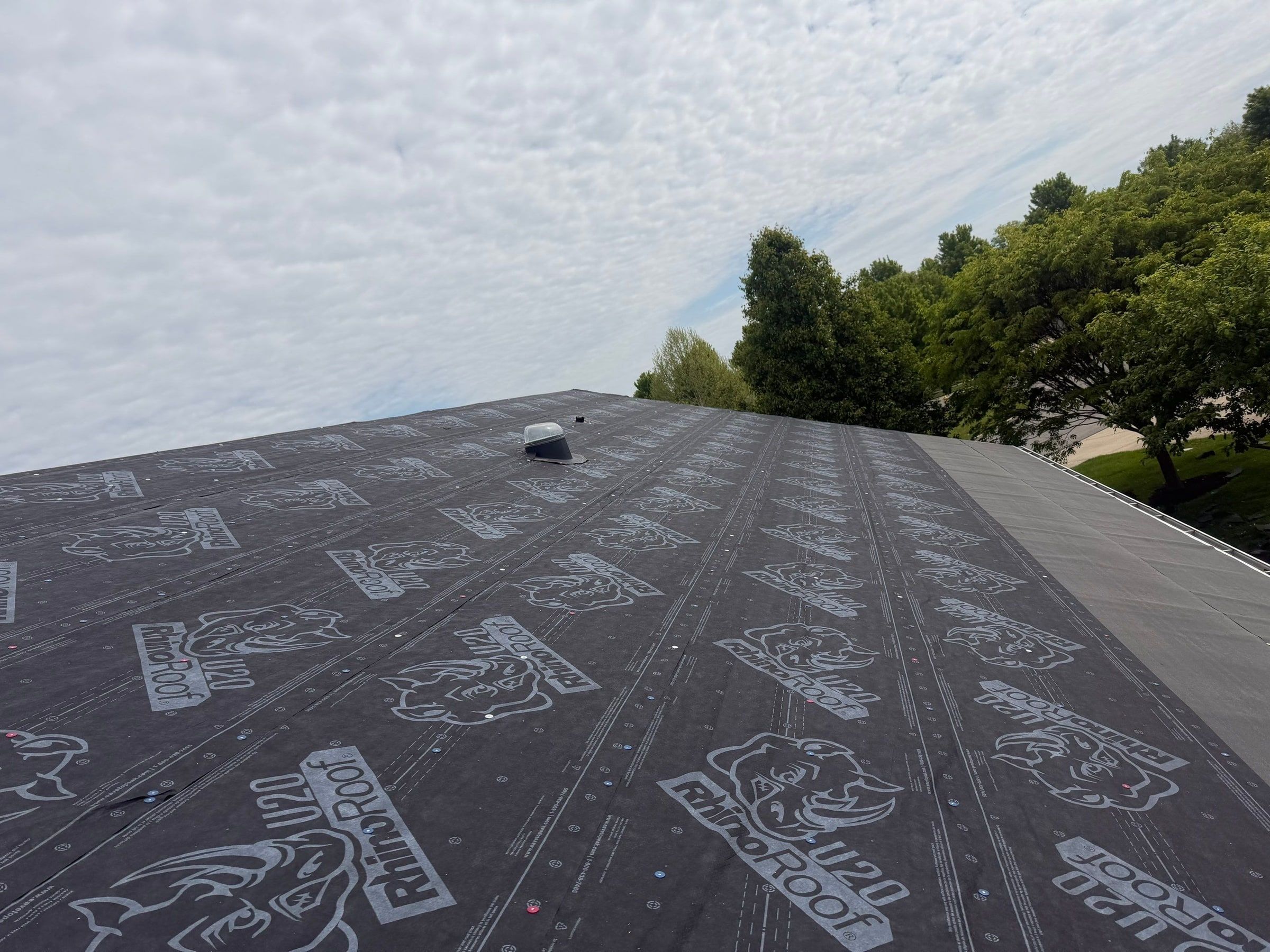 Synthetic underlayment covering the roof deck, Beavercreek, Ohio.