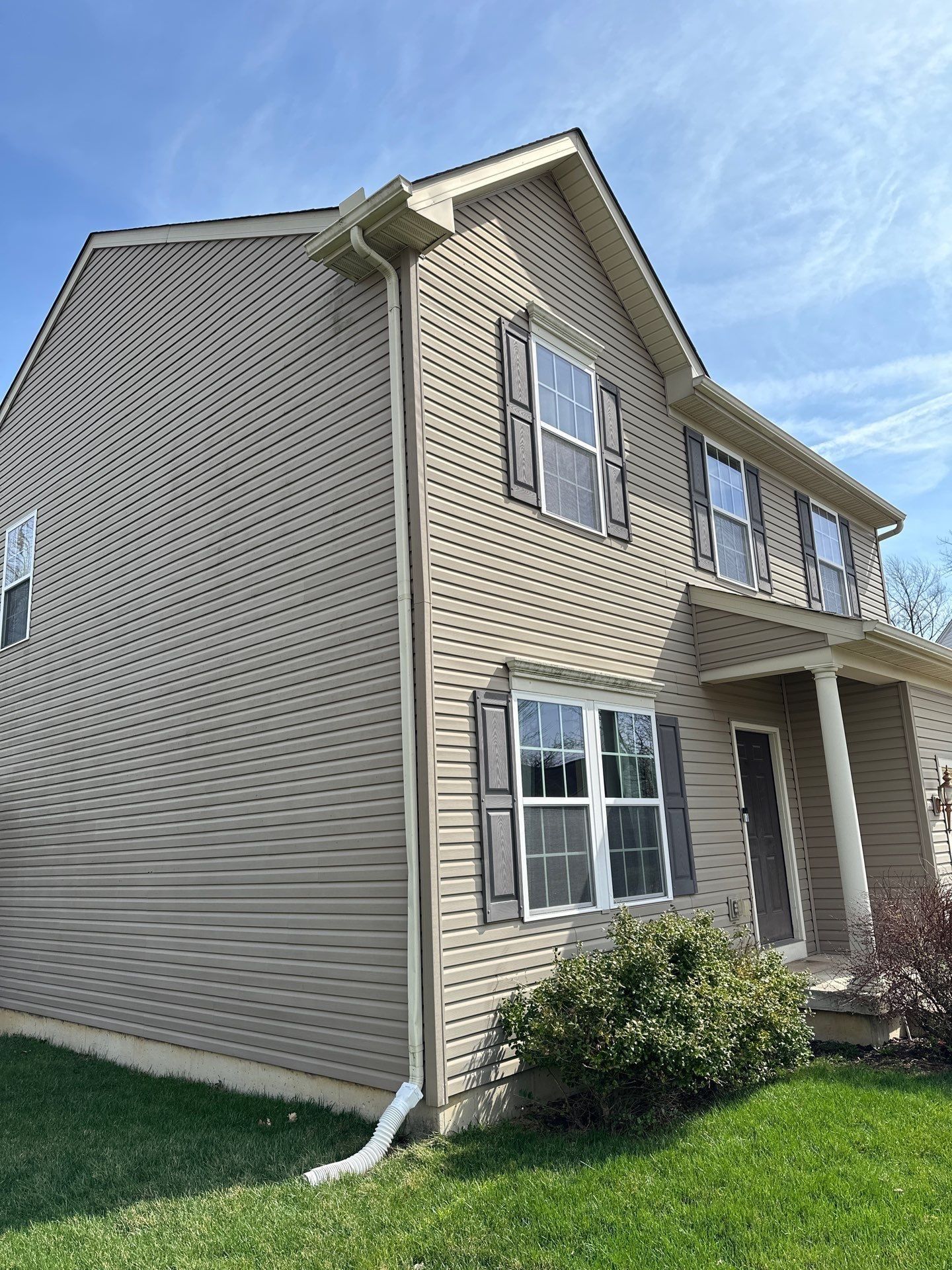 End wall, corner and downspout