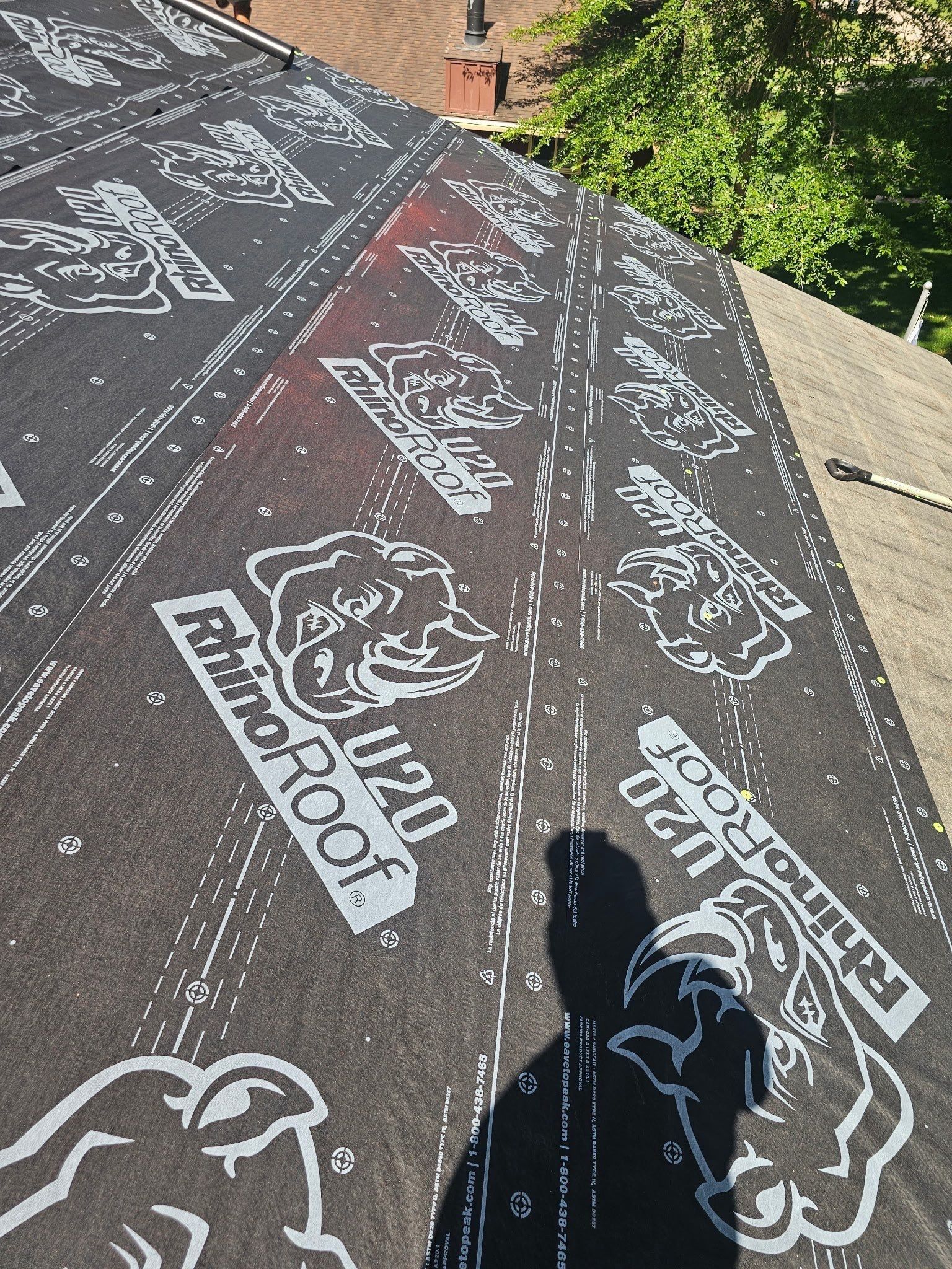 RhinoRoof U20 over the new decking