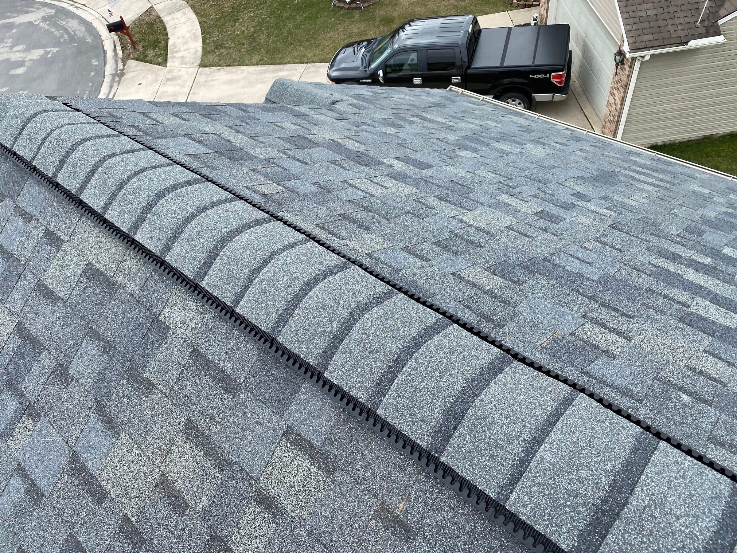 Capped ridge and the vent beneath