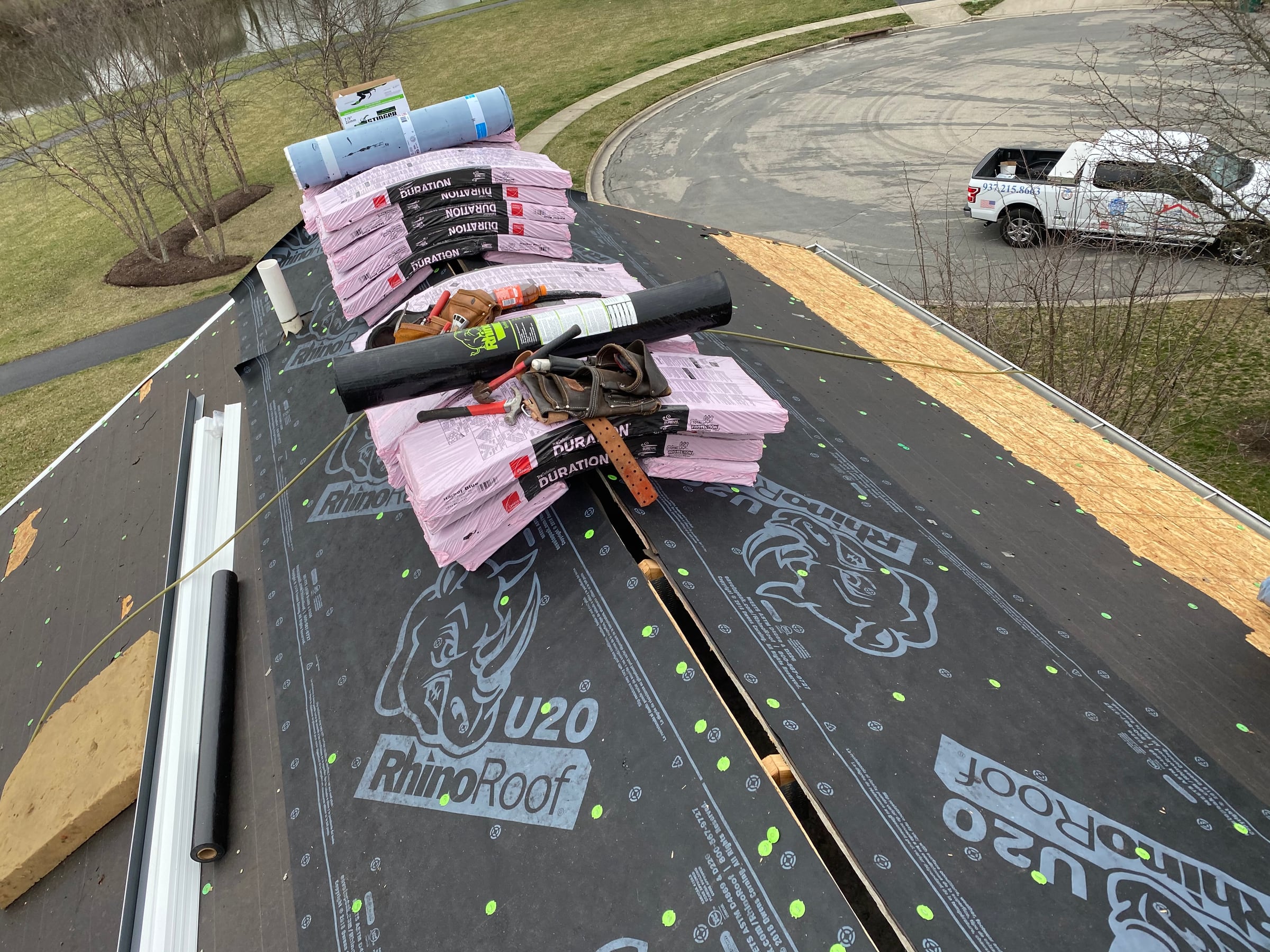 Bundles, membrane rolls and rolled ridge vent