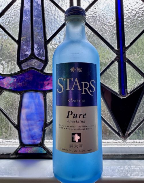 Kizakura Stars Pure Sparkling sake bottle