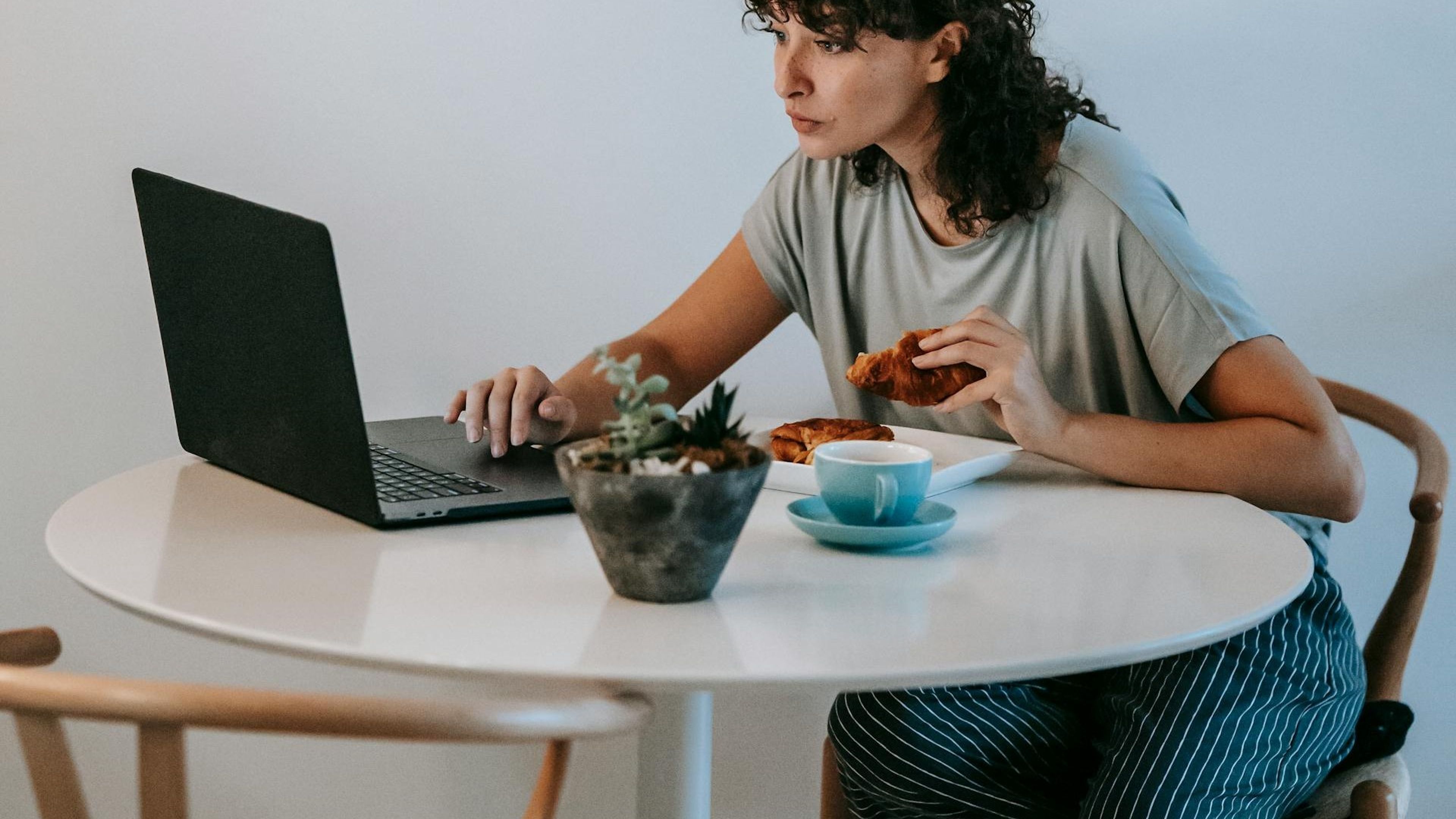 Med Total Trygghet får du varsel når personinformasjonen din har blitt lekket i en datalekkasje.