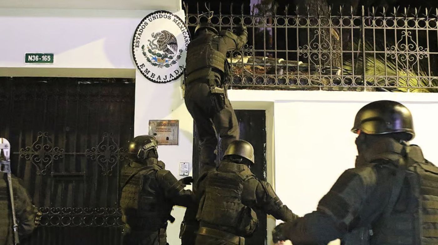 Ecuadorian police raid on the Mexican embassy