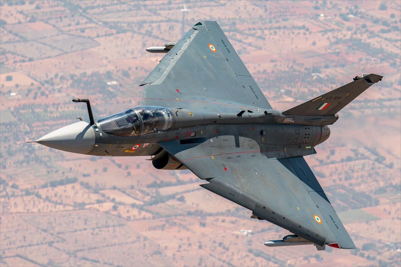 Illustration accompanying The Marketing of Military Aviation: How Fighter Aircraft Become Global Brands