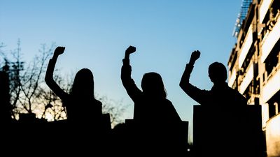 شفافیت سیاسی در دموکراسیهای نوپا