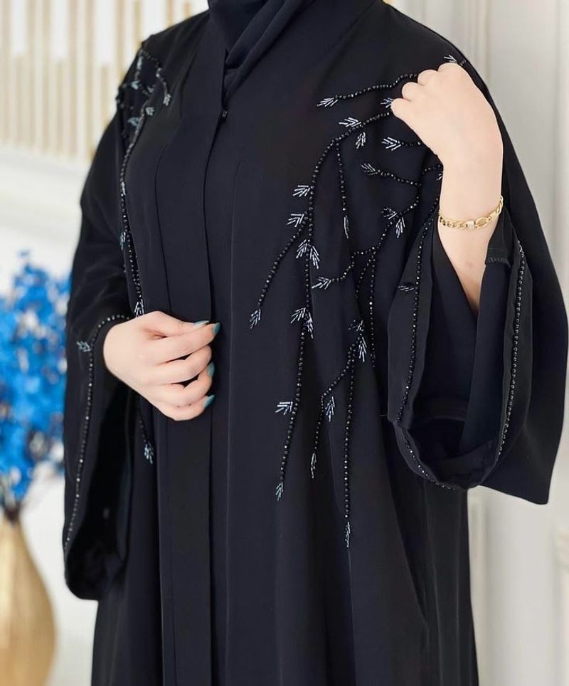 عبايات 