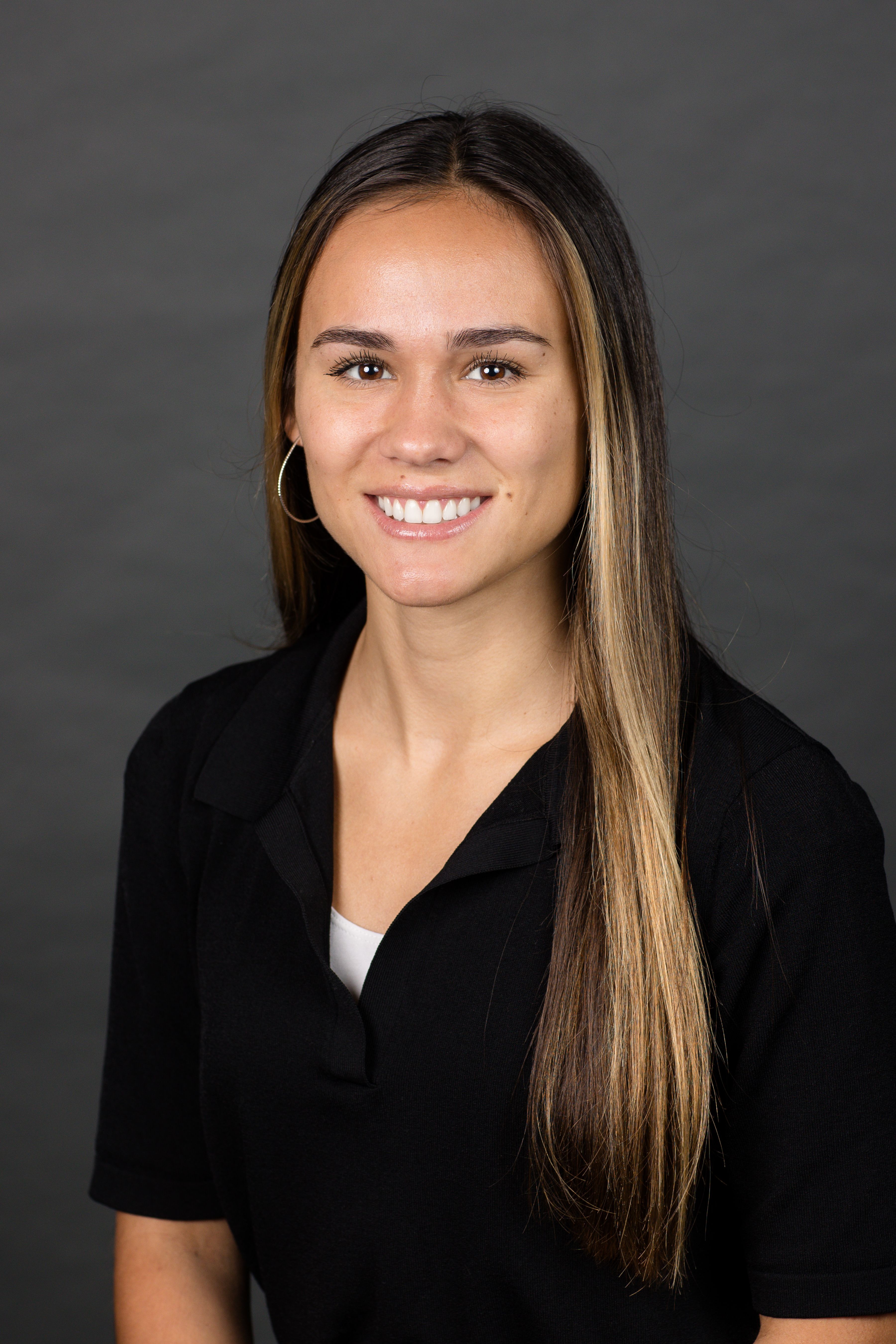 Headshot of Kiana Malzl, Praana Health