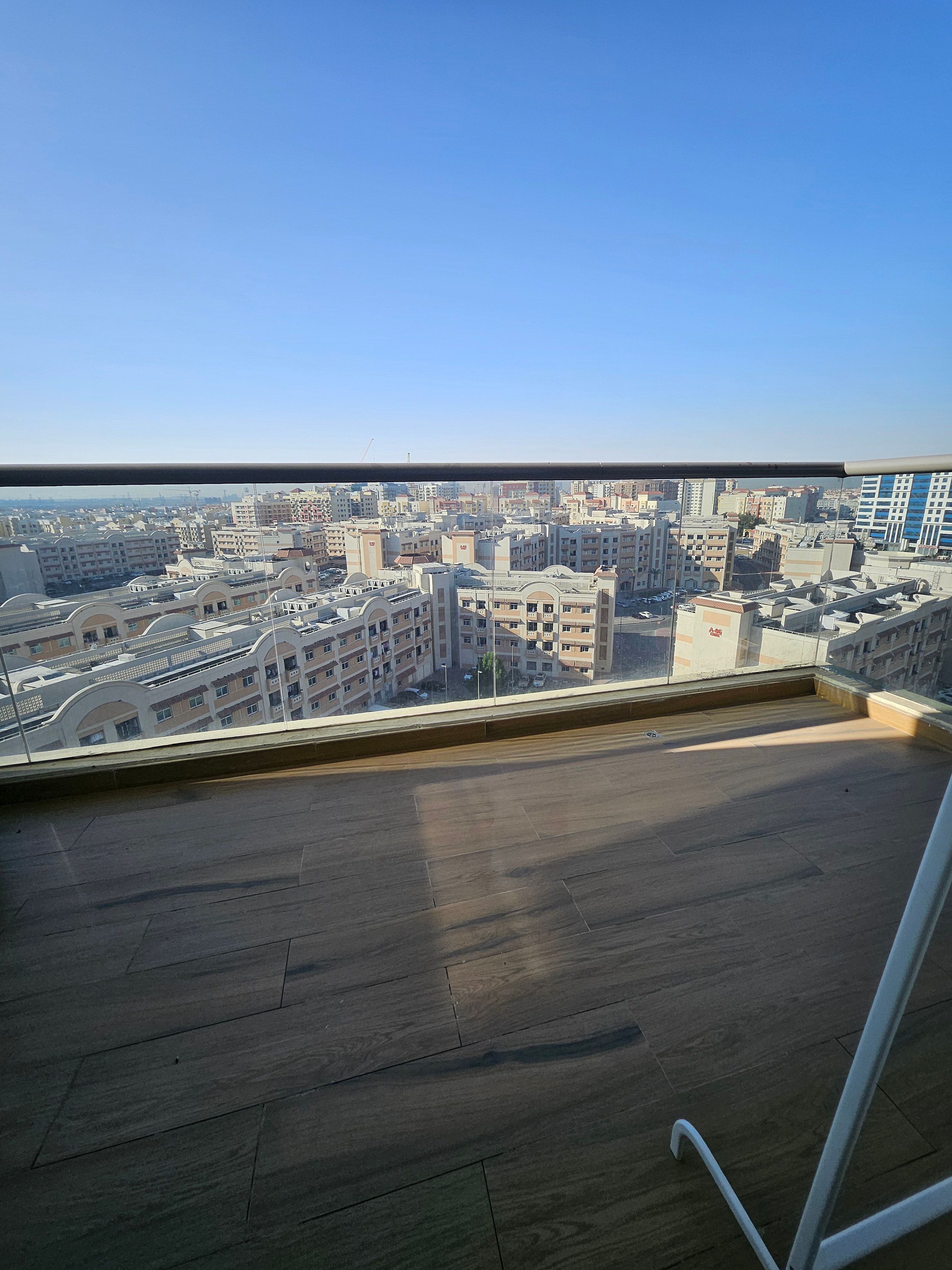 Luxury Studio Apartment in International City China Town | 國際城唐人街豪華單間公寓