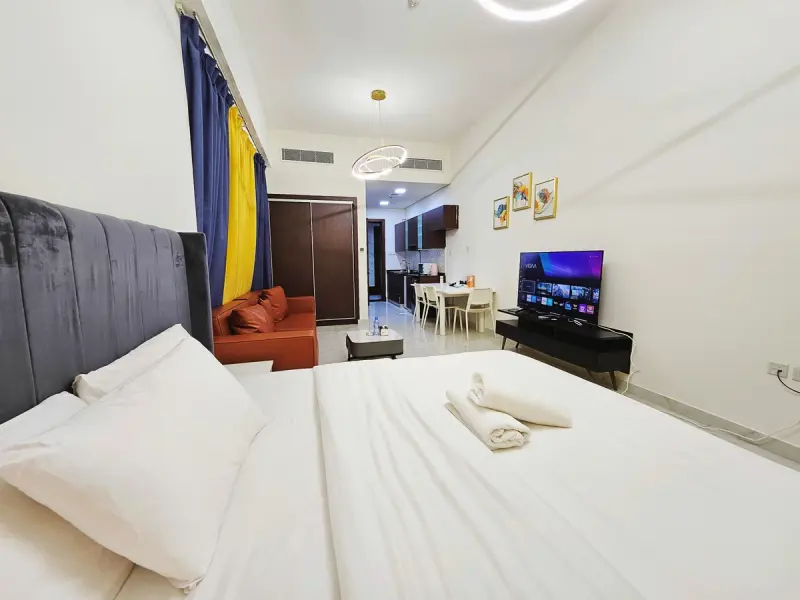 Luxury Studio Apartment in International City China Town | 國際城唐人街豪華單間公寓