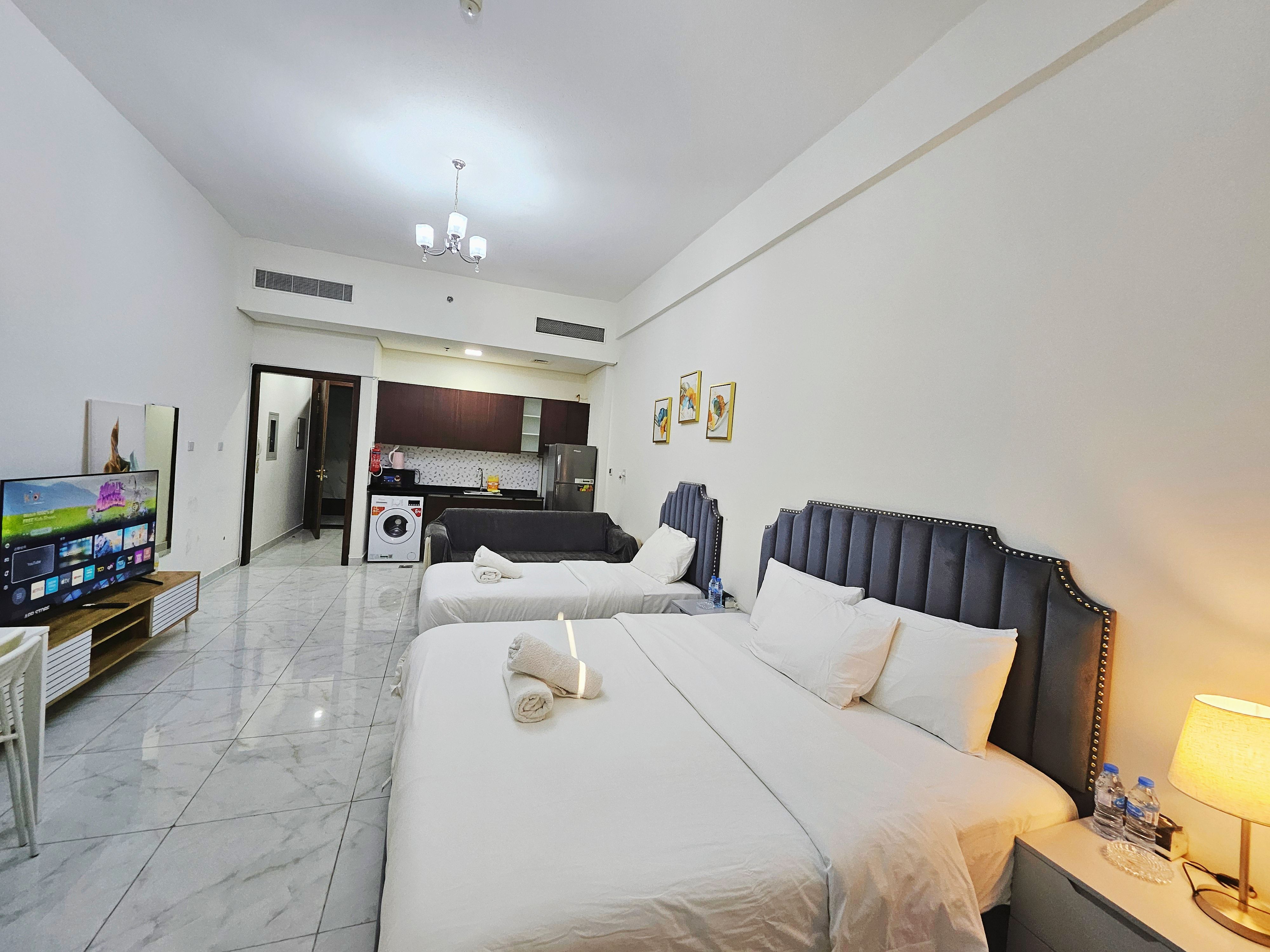 Luxury Studio Apartment in International City China Town | 國際城唐人街豪華單間公寓