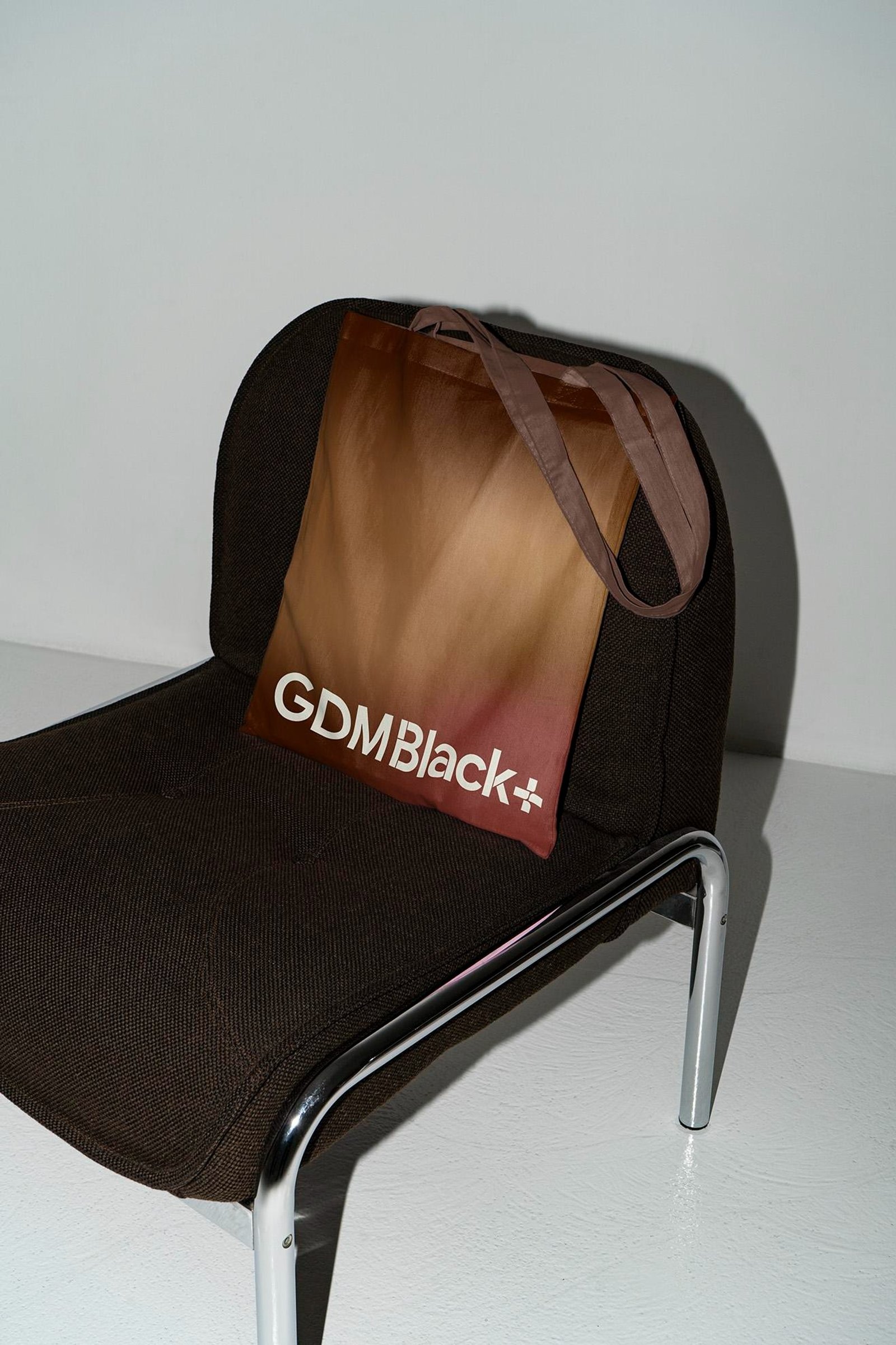 Google DeepMind Black+