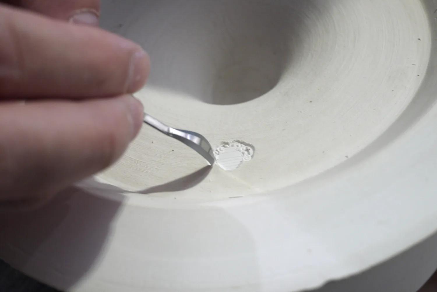 Making-of film showing a Pivot form being thrown on the pottery wheel