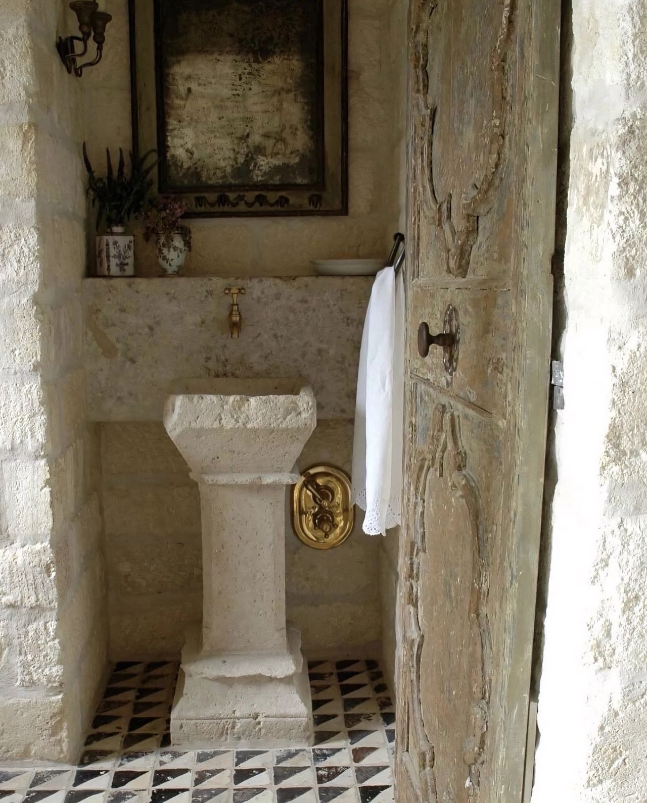 Chateau Domingue | Chateau Domingue