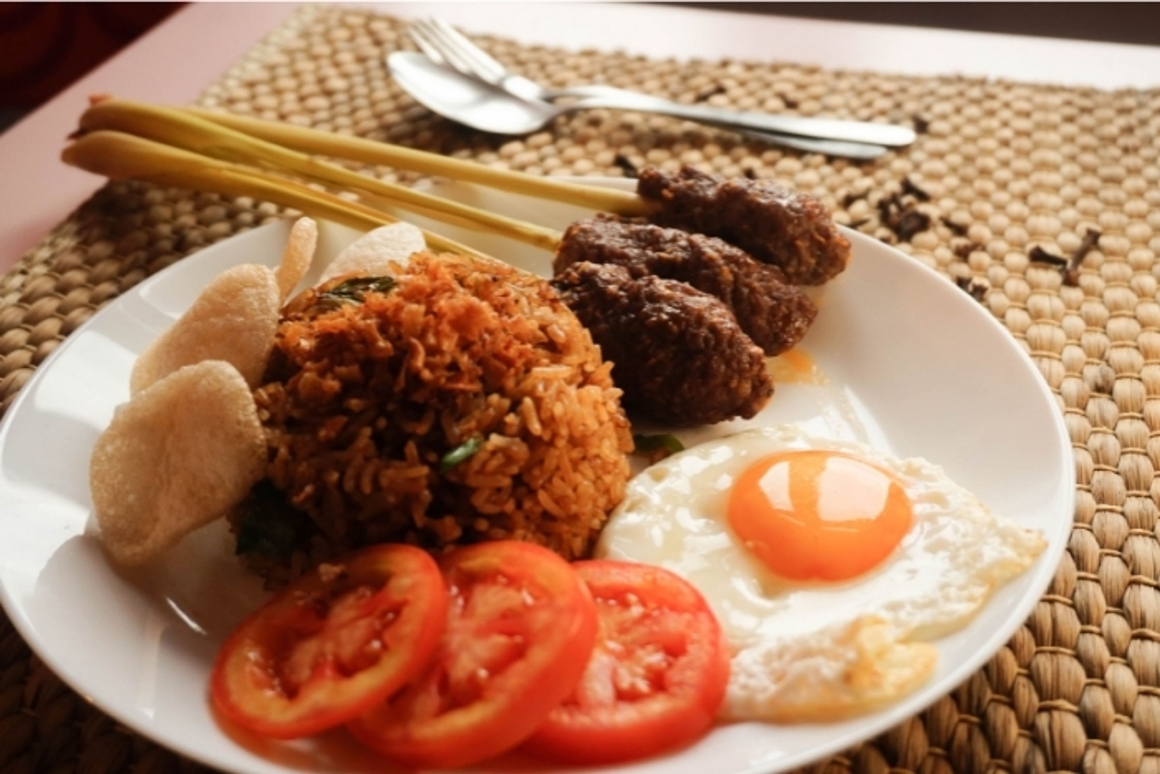 Bali Combo Satay Ayam und Nasi Goreng