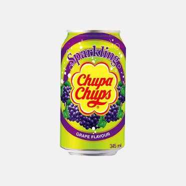 Chupa Chups Grape Soda als Teil eines erfrischenden Getränkeangebots