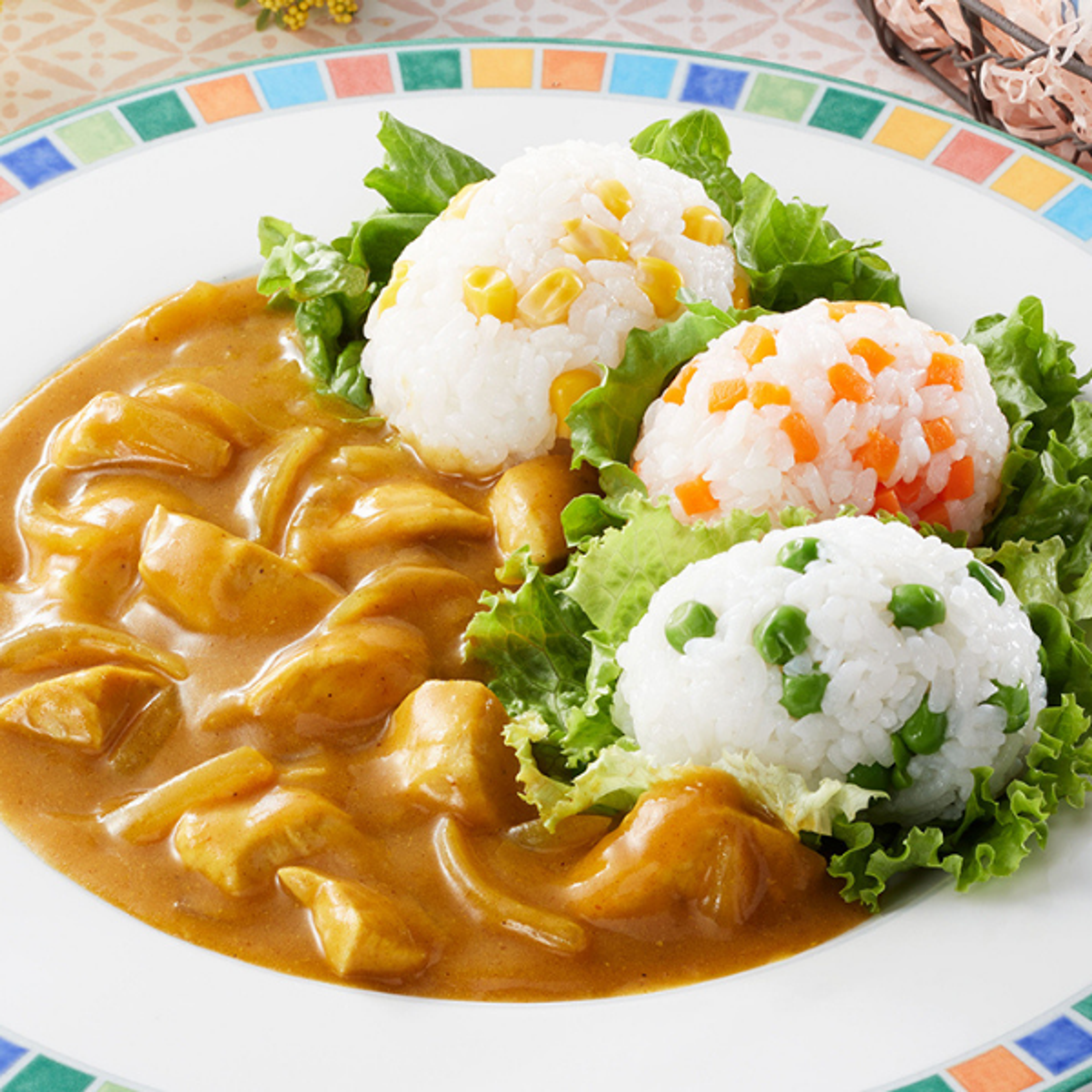 Koche wie ein Profi mit dem S&B Golden Curry Set! 👨‍🍳 Mild bis Scharf (3x220g). Gelingt leicht & schmeckt fantastisch. Dein perfektes Dinner.