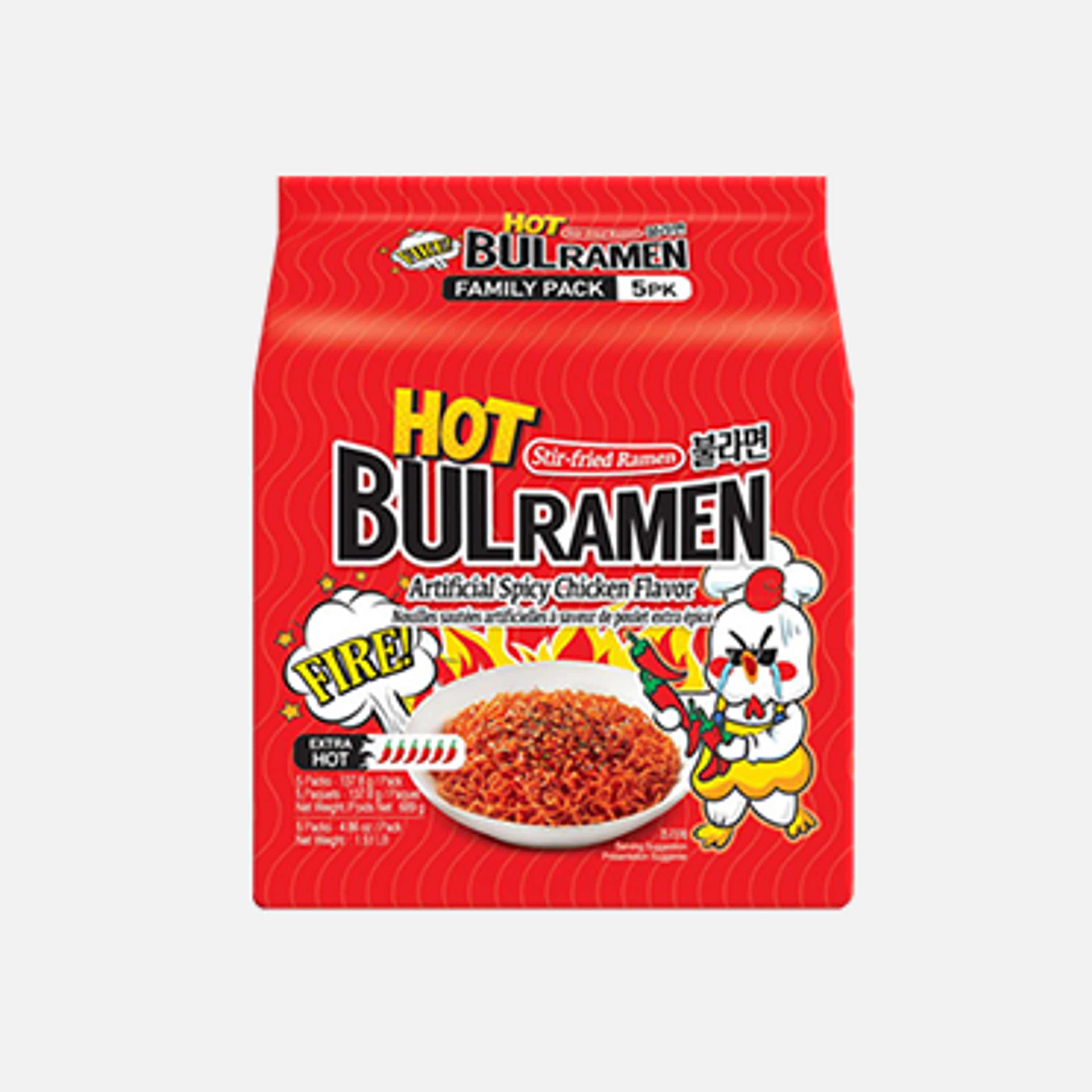 Lifestyle-Bild mit Bulramen Extra Hot – stilvoll arrangiert, ideal für ein schnelles, würziges Essen oder einen pikanten Snack