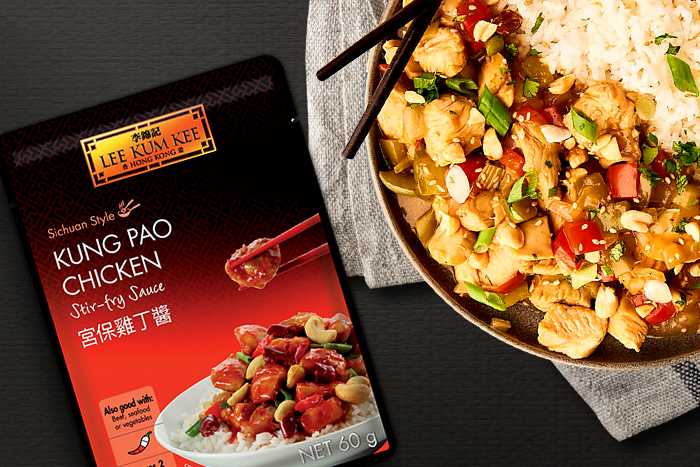 LEE KUM KEE Kung Pao Chicken Stir-Fry Sauce 60g Verpackung mit klarem Marken- und Produktlogo