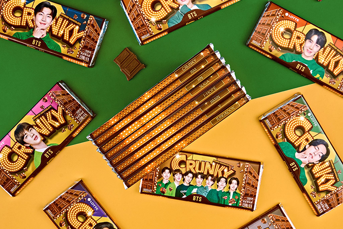 Packung-mit-BTS-Mitglied-Foto-auf-Crunky-Crunch-Schokolade