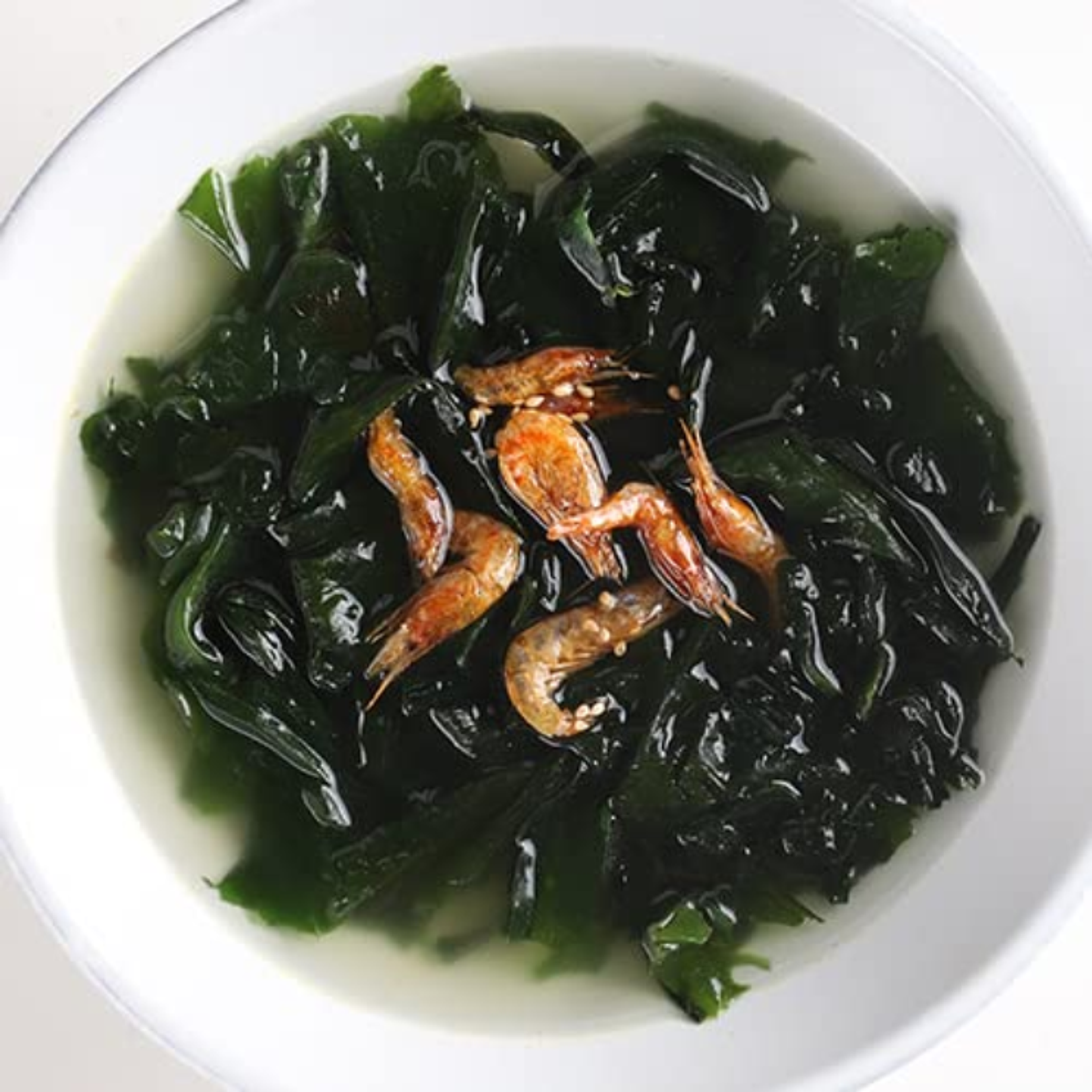 Genieße den natürlichen Geschmack und die nährstoffreichen Vorteile von Kuembok Dried Seaweed (Sliced) 100g 