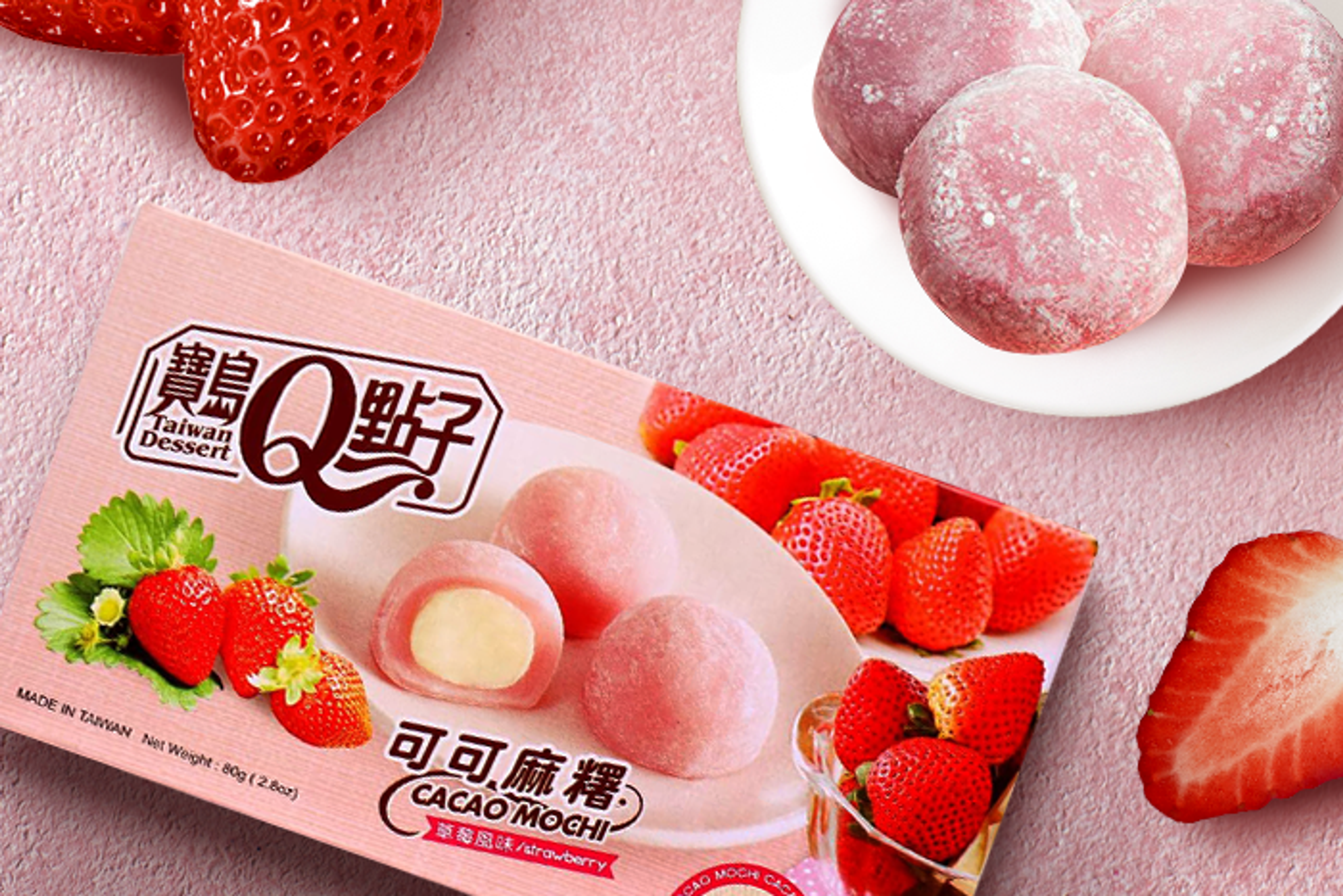 Geöffnete Packung von Mico Mochi Strawberry, zeigt die einzelnen Mochis