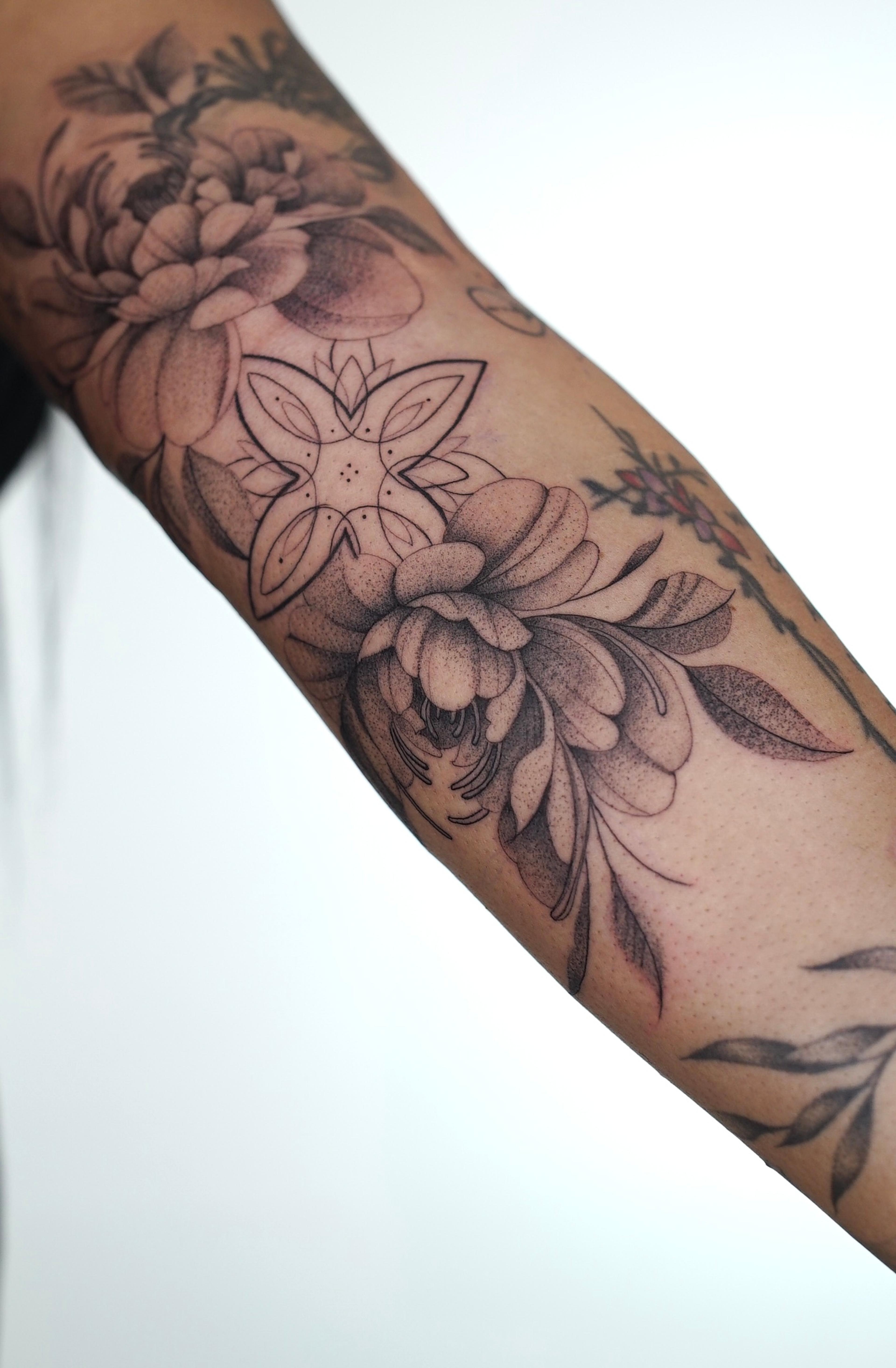 KYLE DOES TATS tattoo