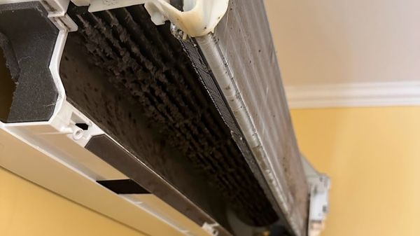 HVAC Coil Cleaning Guide — Evaporator, Condenser & Facility Tips