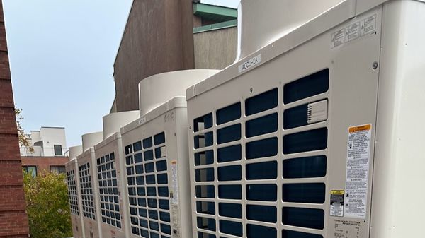 Optimizing HVAC for Pharmacy Zones — Dispensary vs Waiting Area