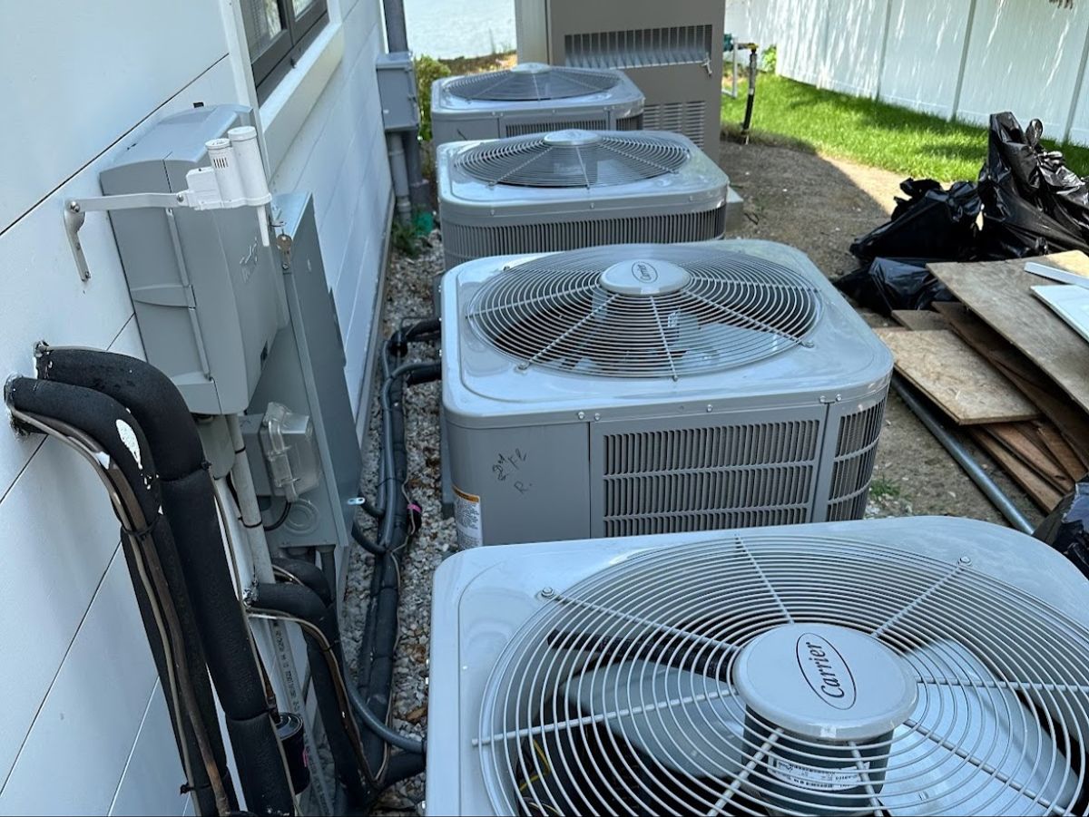 Energy efficient ductless system