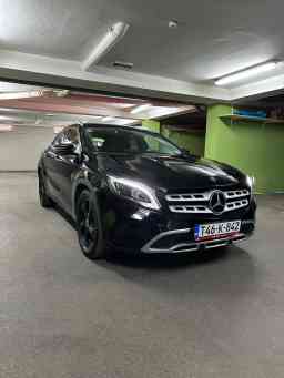 Mercedes GLA view 2