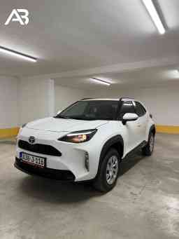 Toyota Yaris Cross view 2