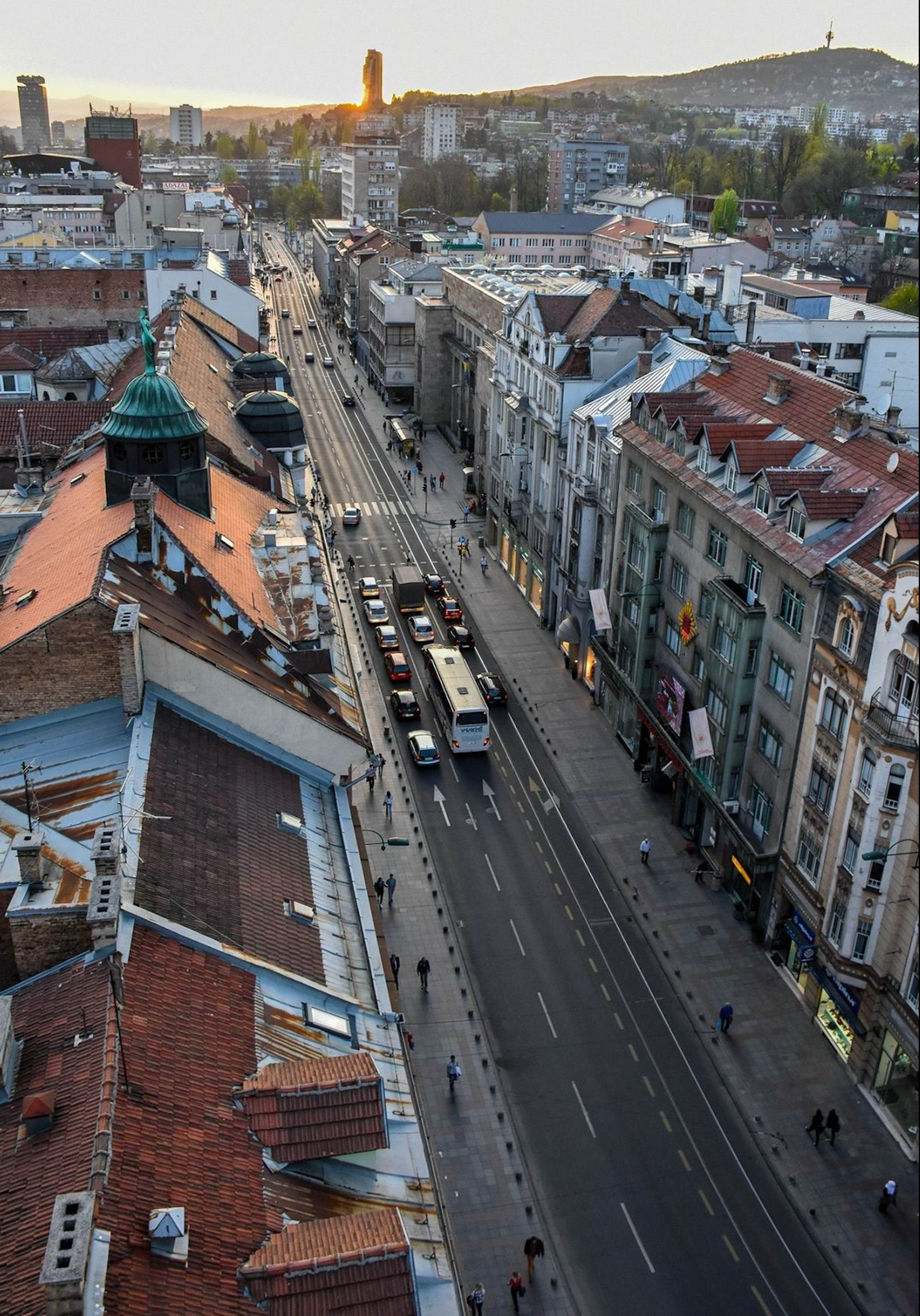 Driving in Bosnia as a Tourist: Licence, IDP and Documents Checklist (2026)