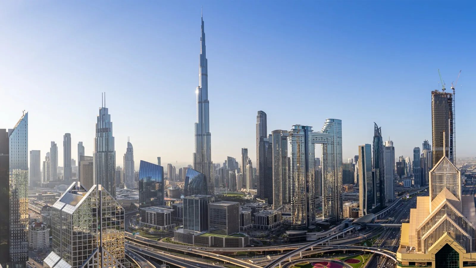 Downtown Dubai skyline and Burj Khalifa, the backdrop for Dubai property transfers registered with the DLD