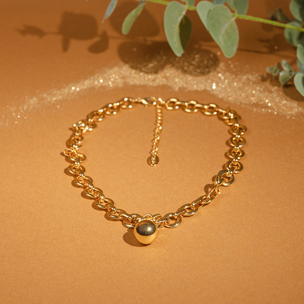 JOKER FASHION PORTFOLIO Što je svečani outfit bez raskošnog nakita?