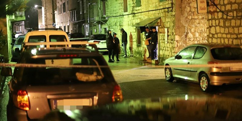 Otac HGSS-ovca propucanog u Kaštelima: 'Pucao je po autu cijelom dužinom, potresen sam'