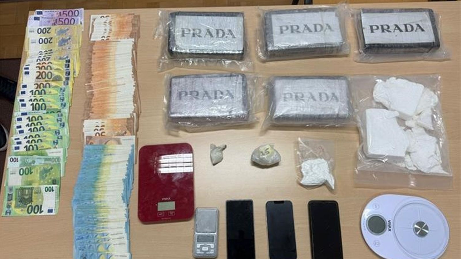 Šibenska policija zaplijenila gotovo 7 kilograma kokaina