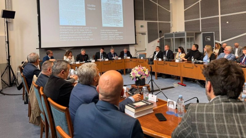 Penava okupio povjesničare: 'Zločini komunista nakon Drugoga svjetskog rata ne smiju ostati prešućeni'