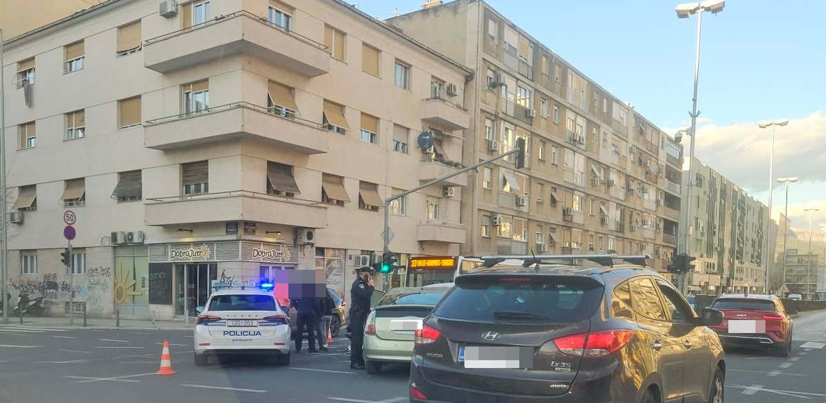 PONOVNO! Prometna nesreća kraj Kroma